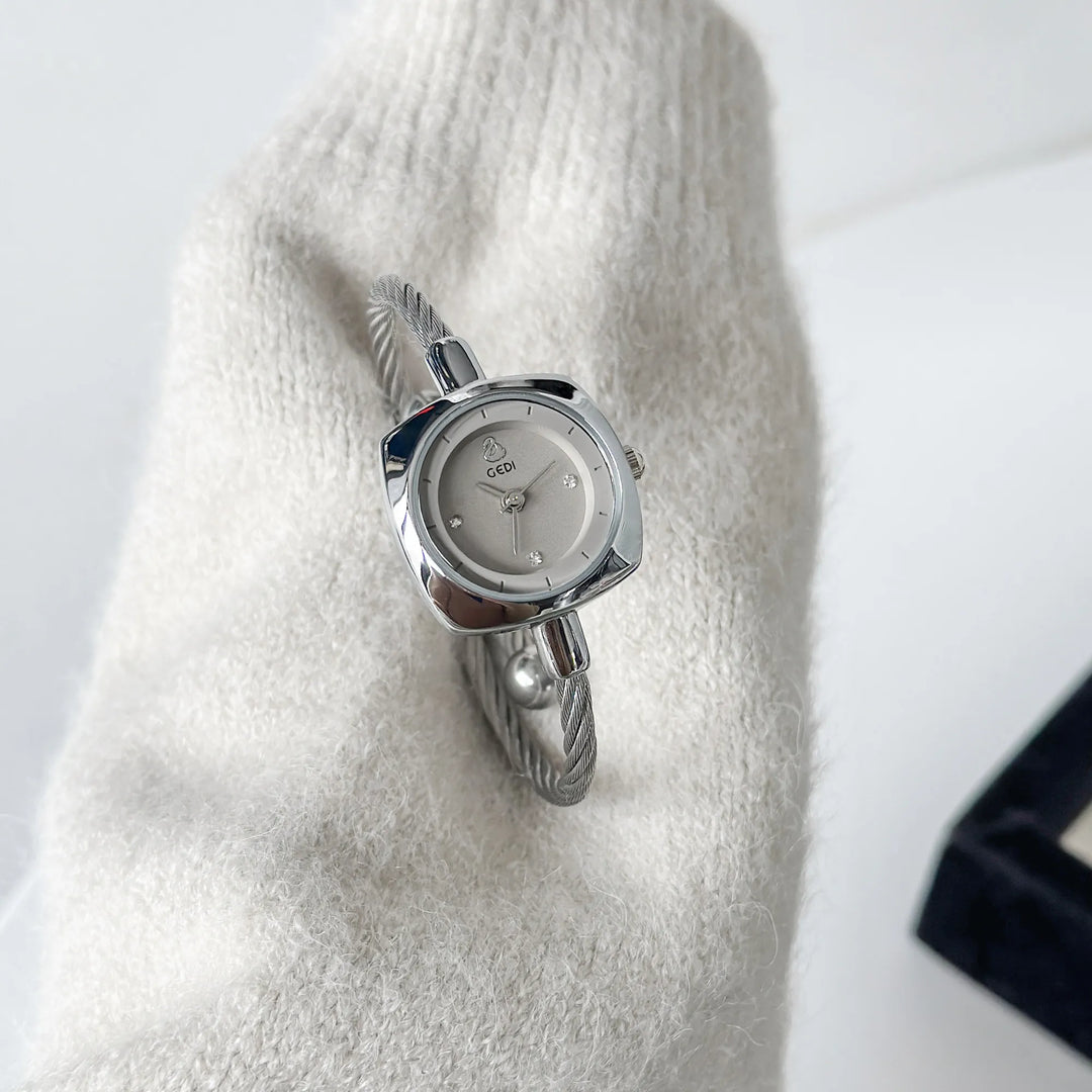 GEDI Luxury Watches For Woman Light Blue Dial Stainless Steel Twisted Bangle Wristwatch Elegant Ladies Silver Bracelet Watch