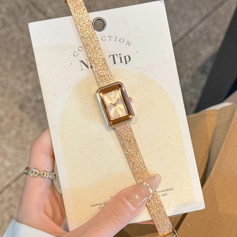 GEDI Gold Vintage Women's Watch Small Square Dial Ladies Daily Dress Quartz Wristwatch Retro Steel Strap Fashion Accessory Gift