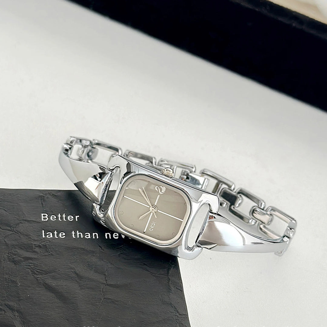 GEDI 2026 New Fashion Watches for Woman Elegant Women's Small Square Quartz Wristwatch Silver Bracelet Ladies Dress Watch