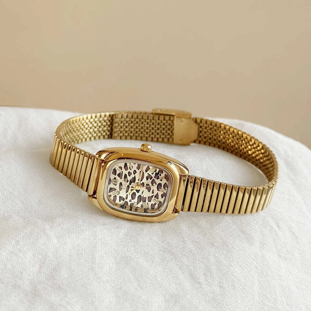 GEDI Vintage Women Watch Leopard Print Square Dial Gold Bracelet Retro Elegant Women's Wristwatch Waterproof Ladies Clock Gift