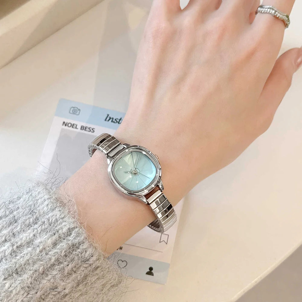 GEDI Elegant Watches for Woman Minimalist Light Blue Small Dial Quartz Ladies Watch Elastic Strap Silver Clock Girlfriend Gift