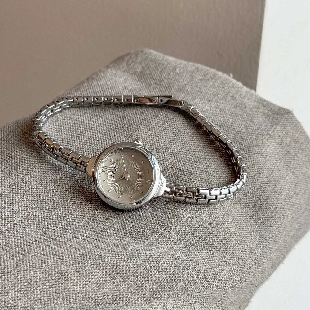 GEDI Ladies Watches Luxury High Quality Quartz Woman Watch Simple Small Dial Delicate Bracelet Fashion Women's Accessories