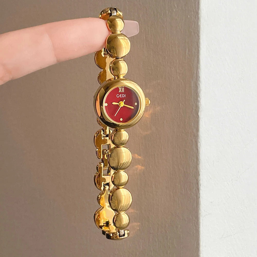 GEDI 2026 New Woman Watch Luxury Vintage Red Round Dial Quartz Watches, Gold Bracelet Ladies Quartz Wristwatch Elegant
